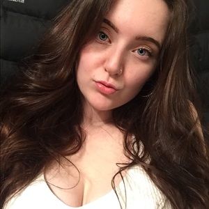 Meet your Posher, Molly